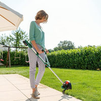 Bosch Home and Garden Křovinořez - UniversalGrassCut 18V-260 1x Baterie 2,0 Ah, systém 18V, průměr řezu 26 cm, nastavitelné ru